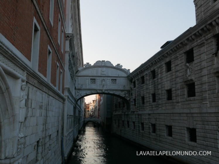 ponte dos suspiros veneza
