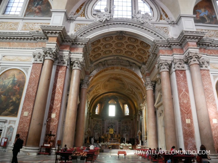 interior da basilica dei martiri roma